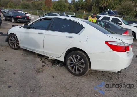 2015 Honda Accord Sport from USA, damaged, VIN 1HGCR2F55FA193557